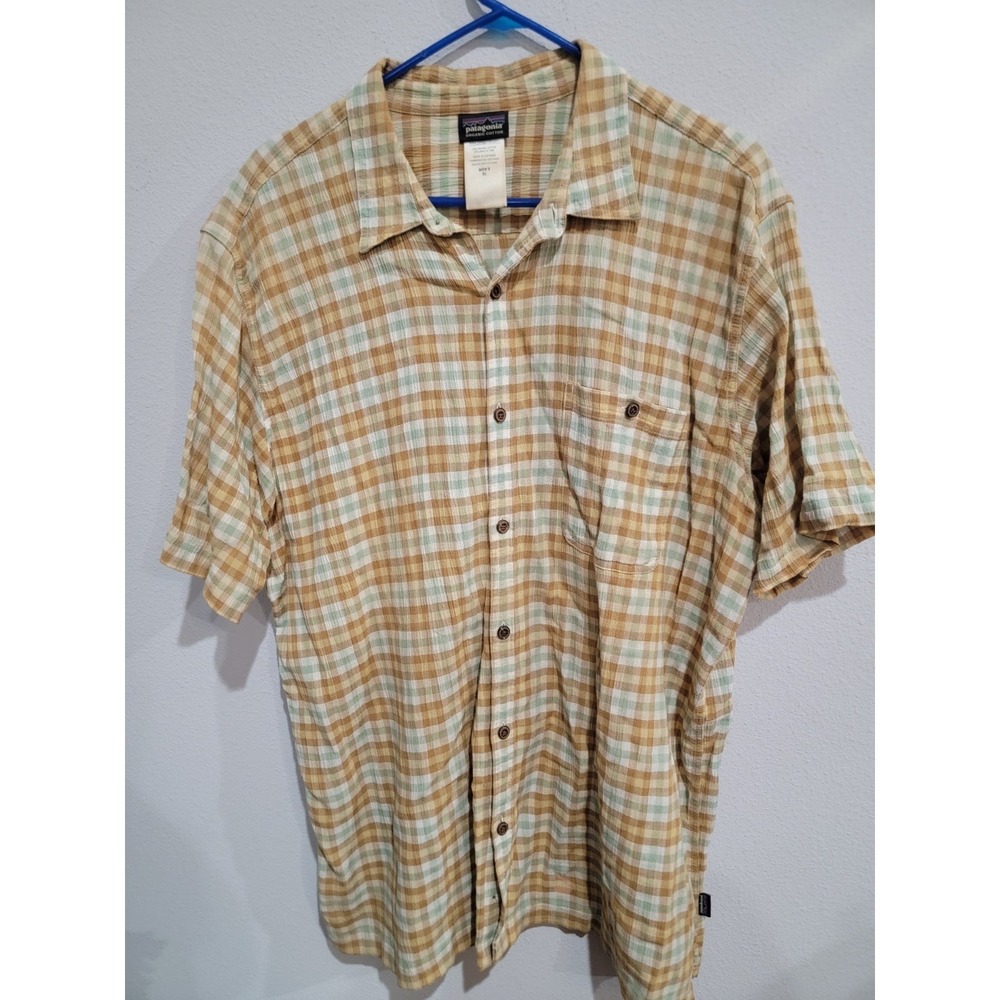 Patagonia Men's XL Organic Cotton Short Sleeve Button Up Yellow Gold Green